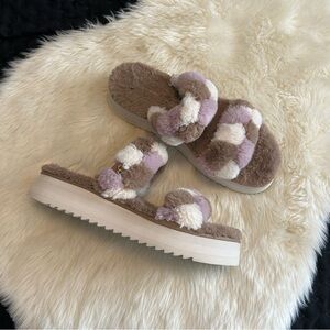 Koolaburra by Ugg Ya-Baby Slide